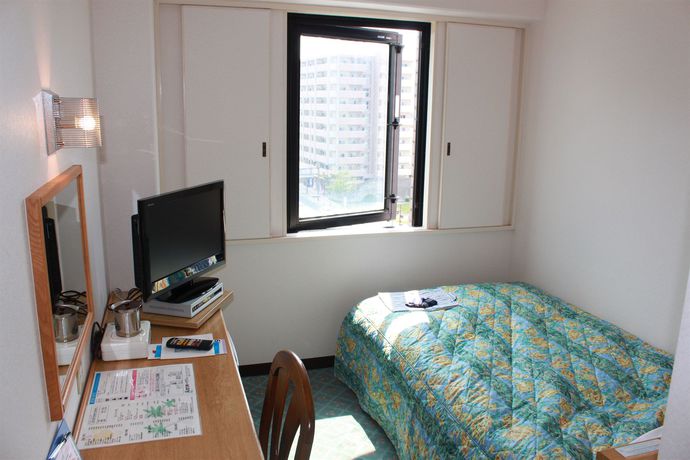 Imagen de la habitación del Hotel Miyako Daiichi. Foto 11