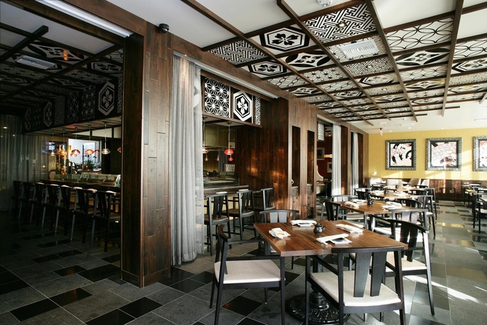 Imagen del bar/restaurante del Hotel Miyako Hybrid Torrance. Foto 4