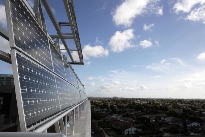 Imagen de los exteriores del Hotel Miyako Hybrid Torrance. Foto 7