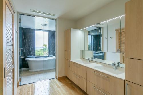 Imagen de la habitación del Hotel Miyakojima Kurima Resort Seawood. Foto 15
