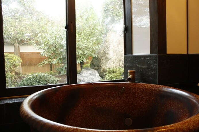 Imagen de la habitación del Hotel Miyamotoke. Foto 28