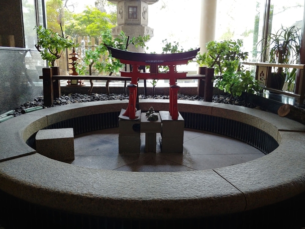 Imagen de los interiores del Hotel Miyarikyu. Foto 16
