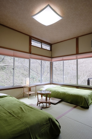 Imagen de la habitación del Hotel Miyoshino Sakuraan. Foto 7