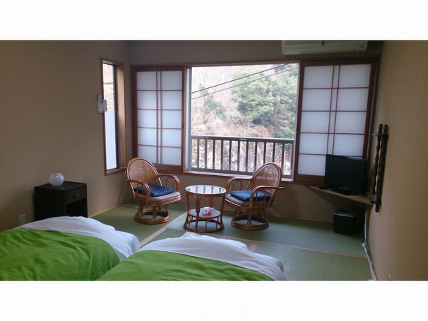 Imagen de la habitación del Hotel Miyoshino Sakuraan. Foto 8