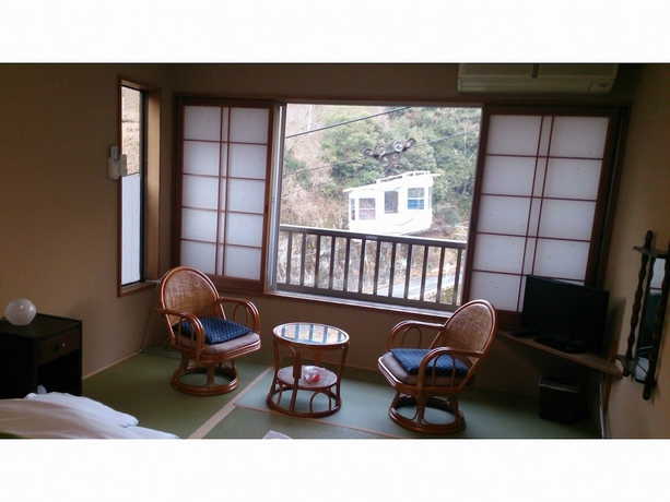 Imagen de la habitación del Hotel Miyoshino Sakuraan. Foto 9