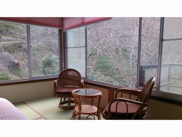 Imagen de la habitación del Hotel Miyoshino Sakuraan. Foto 10