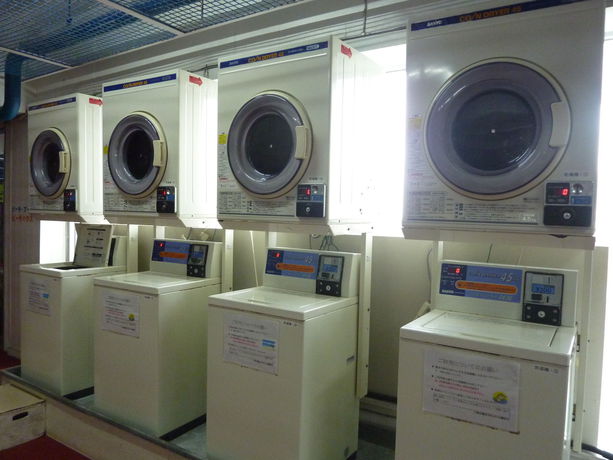 Imagen de los interiores del Hotel Miyuki Beach. Foto 11