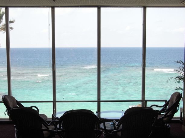 Imagen de los interiores del Hotel Miyuki Beach. Foto 12