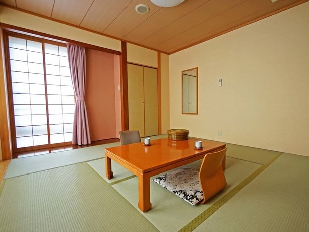 Imagen de la habitación del Hotel Miyuki. Foto 10