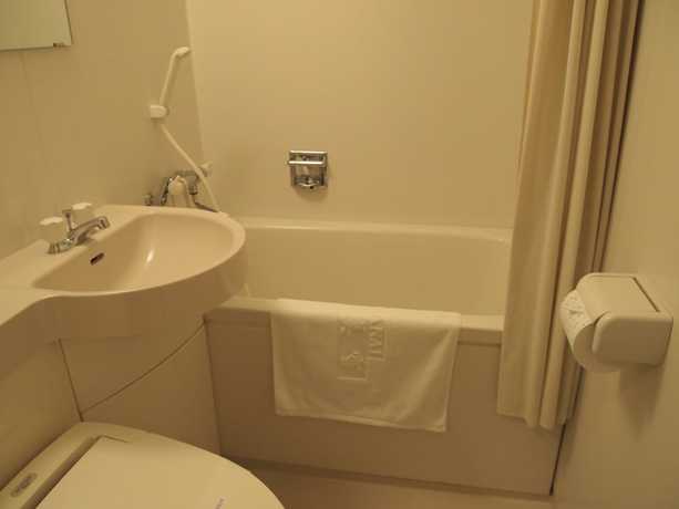 Imagen de la habitación del Hotel Miyuki. Foto 13