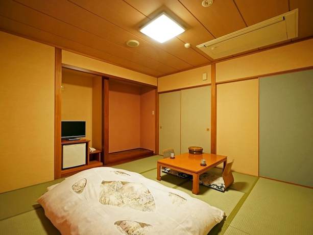 Imagen de la habitación del Hotel Miyuki. Foto 15