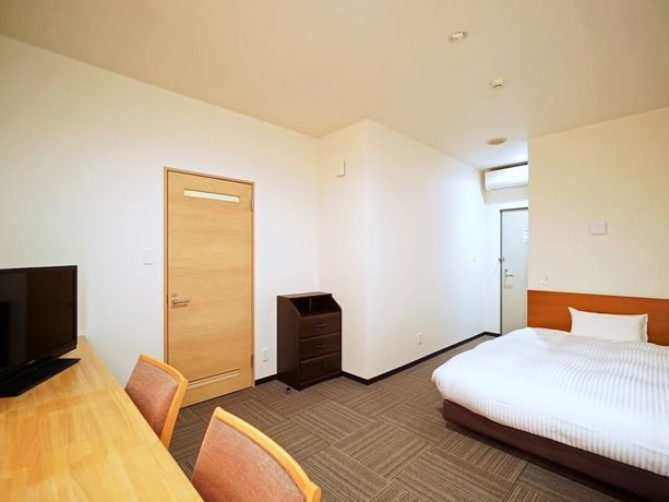 Imagen de la habitación del Hotel Miyuki. Foto 16