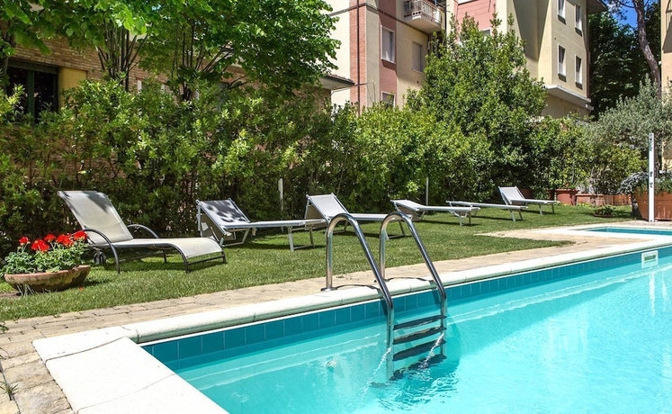 Imagen de la piscina del Hotel Mizar, Chianciano Terme. Foto 19
