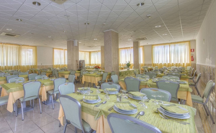 Imagen del bar/restaurante del Hotel Mizar, Chianciano Terme. Foto 4