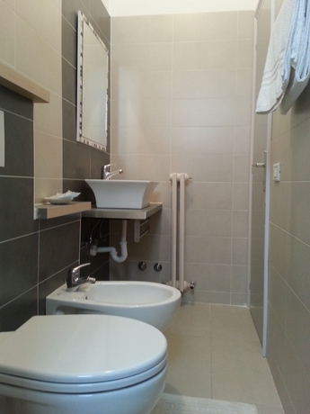 Imagen de la habitación del Hotel Mizar, Rimini. Foto 4