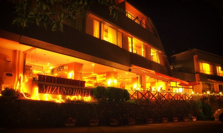 Imagen de los exteriores del Hotel Mizno. Foto 14