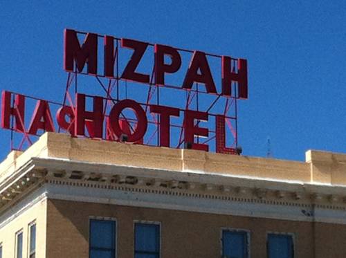 Imagen de la habitación del Hotel Mizpah. Foto 2