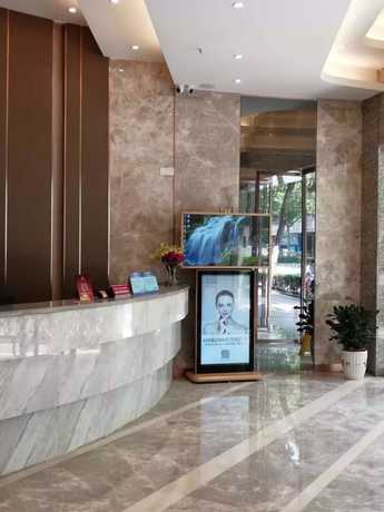 Imagen de los interiores del Hotel Mizparton. Foto 10