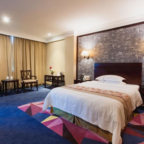 Imagen de la habitación del Hotel Mizparton. Foto 7