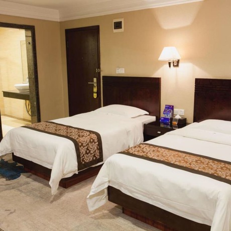 Imagen de la habitación del Hotel Mizparton. Foto 8