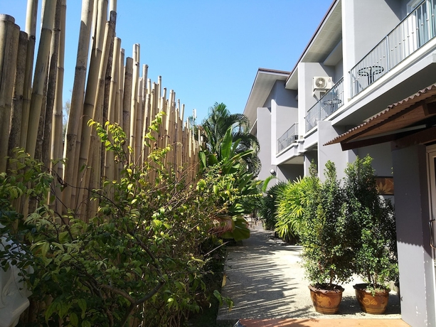 Imagen de los exteriores del Hotel Mj Boutique Khao Lak. Foto 14