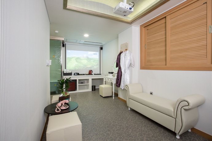 Imagen de la habitación del Hotel Mj. Foto 5