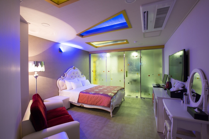 Imagen de la habitación del Hotel Mj. Foto 6