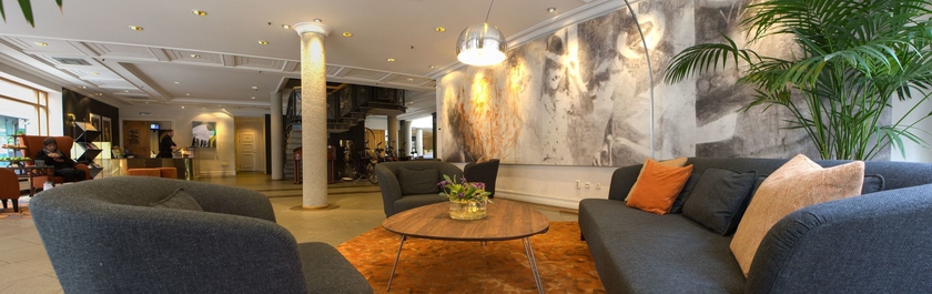 Imagen de los interiores del Hotel Mj's. Foto 14