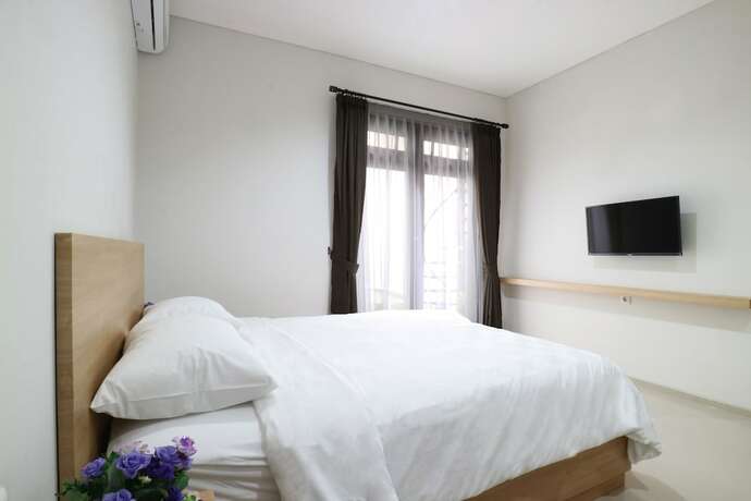 Imagen general del Hotel Mk House Tendean. Foto 8
