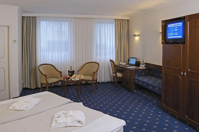 Imagen de la habitación del Hotel Mk Remscheid. Foto 7