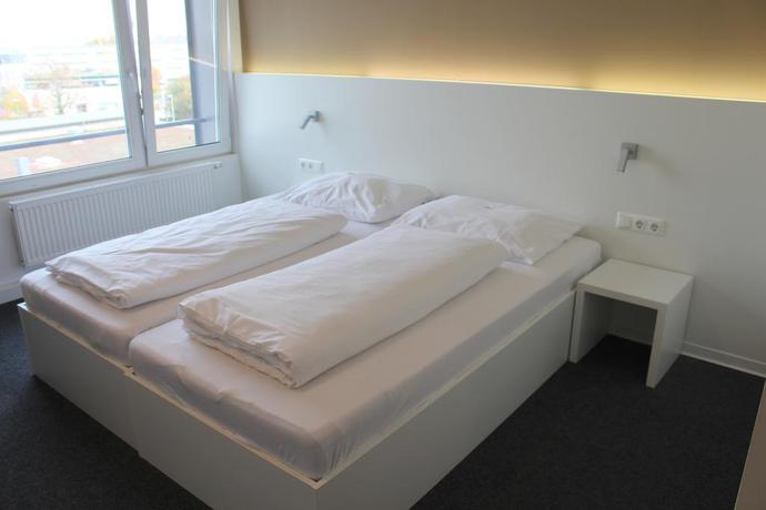 Imagen de la habitación del Hotel Mk Stuttgart. Foto 3
