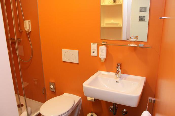 Imagen de la habitación del Hotel Mk Stuttgart. Foto 5