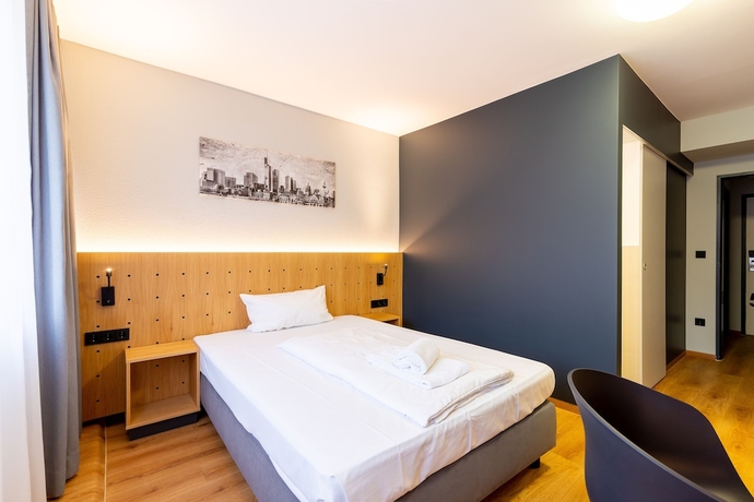 Imagen de la habitación del Hotel Mk bed & breakfast Frankfurt. Foto 3