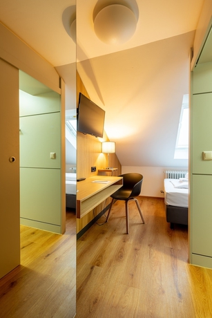 Imagen de la habitación del Hotel Mk bed & breakfast Frankfurt. Foto 6