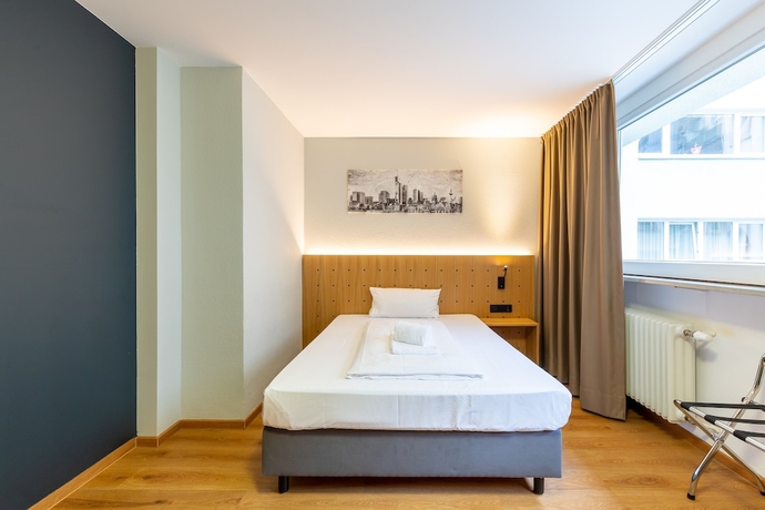 Imagen de la habitación del Hotel Mk bed & breakfast Frankfurt. Foto 12