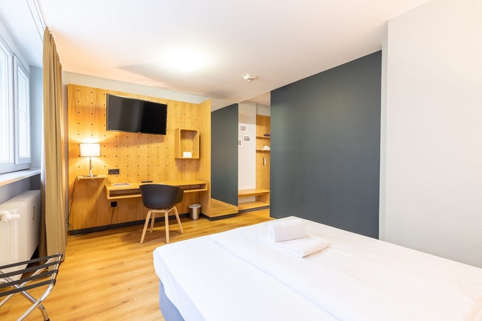 Imagen de la habitación del Hotel Mk bed & breakfast Frankfurt. Foto 13