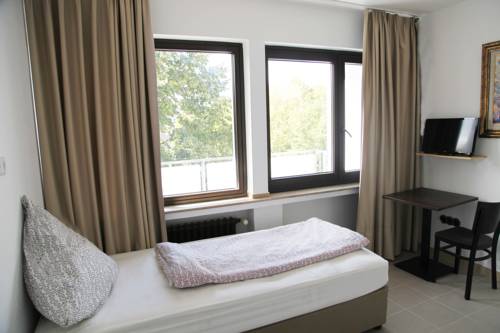 Imagen de la habitación del Hotel M-kinghotel. Foto 7
