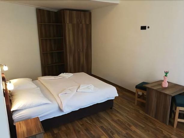 Imagen de la habitación del Hotel Mladost. Foto 8