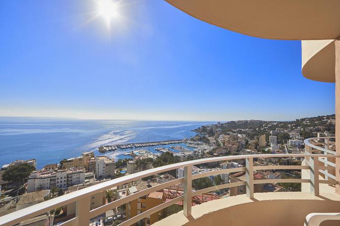 Imagen de los exteriores del Hotel Mll Blue Bay. Foto 12