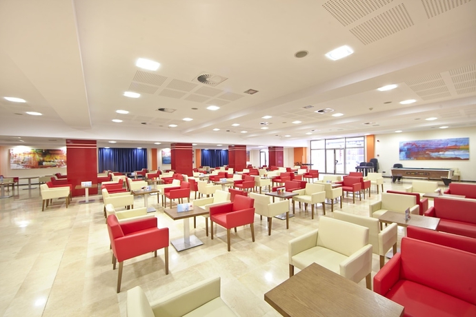 Imagen de los interiores del Hotel Mll Caribbean Bay. Foto 18