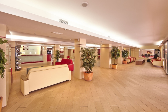 Imagen del bar/restaurante del Hotel Mll Caribbean Bay. Foto 2