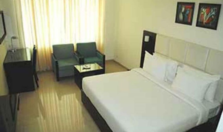 Imagen de la habitación del Hotel Mm Continental. Foto 20