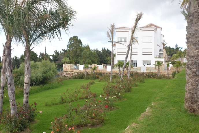 Imagen de los exteriores del Hotel Mnar Castle Apartments. Foto 11