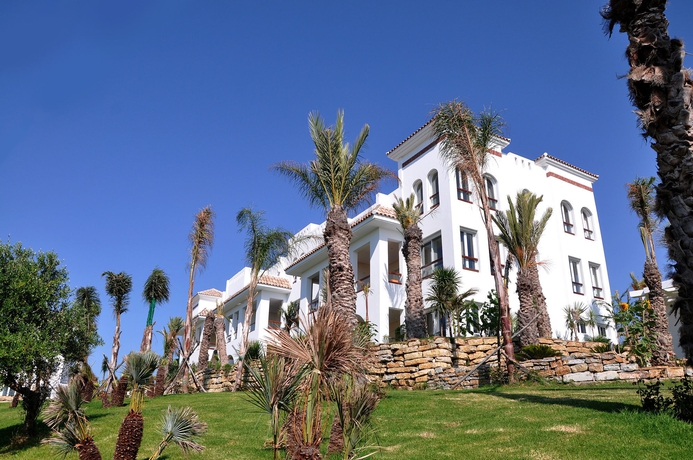 Imagen general del Hotel Mnar Castle Apartments. Foto 2