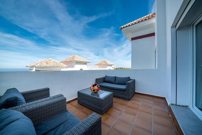 Imagen de los exteriores del Hotel Mnar Castle Apartments. Foto 15