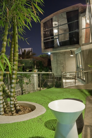 Imagen de los exteriores del Hotel Mo Rooms. Foto 14