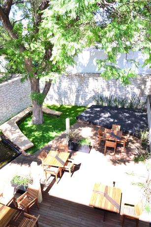 Imagen de los exteriores del Hotel Mo17 Boutique. Foto 10