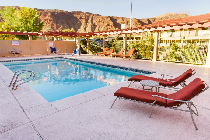 Imagen de la piscina del Hotel Moab Downtown. Foto 10