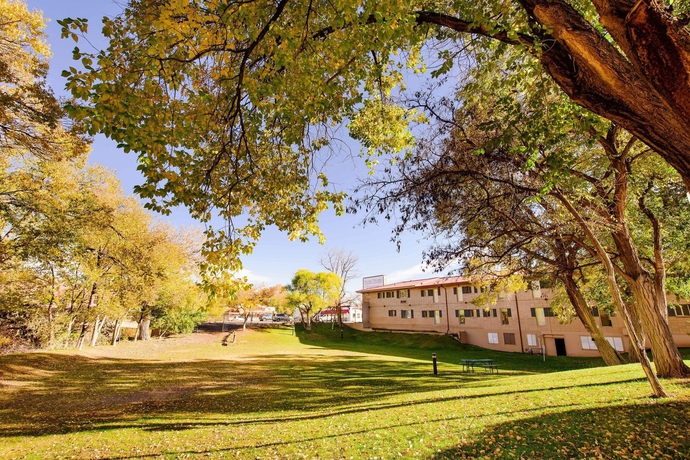 Imagen de los exteriores del Hotel Moab Downtown. Foto 8