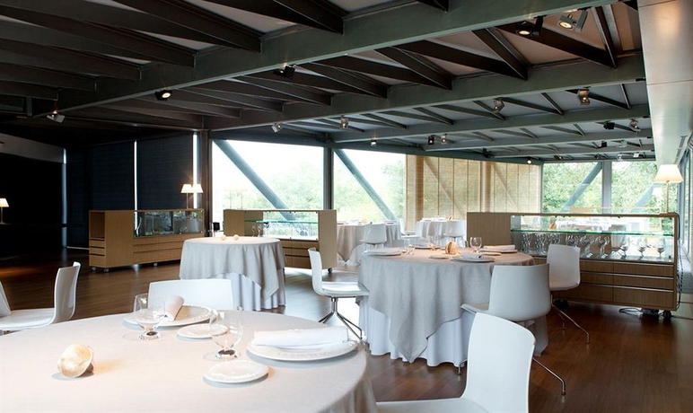 Imagen de los interiores del Hotel Món Sant Benet. Foto 11